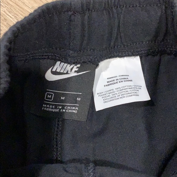 ✖️SOLD✖️Nike Joggers - Black - Picture 5 of 5